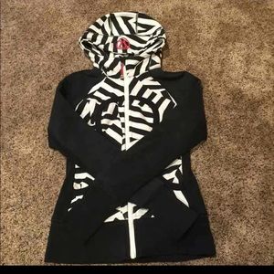 Lululemon which way sway seawheeze size 2